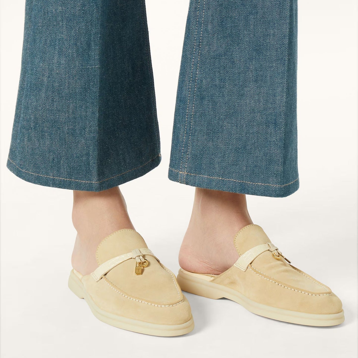 Charms Walk Babouche Loafer